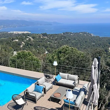Alta Benat, Vue Exceptionnelle, Piscine