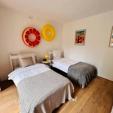 Alta Benat, Vue Exceptionnelle, Piscine Vila
